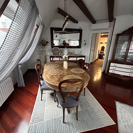 Apartment Atico Exclusivo Y Centrico En Peregrina