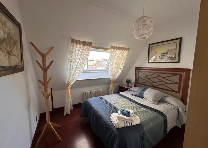 Atico Exclusivo Y Centrico En Peregrina * 폰테베드라