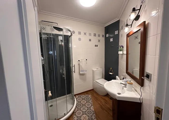 Atico Exclusivo Y Centrico En Peregrina * 폰테베드라