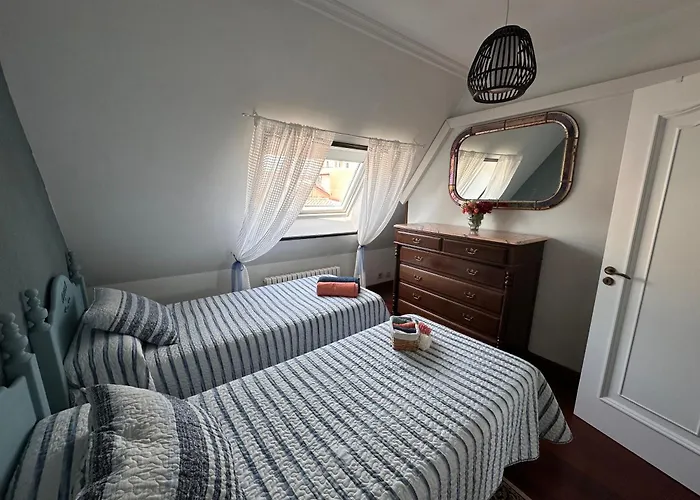 Atico Exclusivo Y Centrico En Peregrina * 폰테베드라