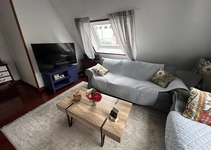 Atico Exclusivo Y Centrico En Peregrina 폰테베드라