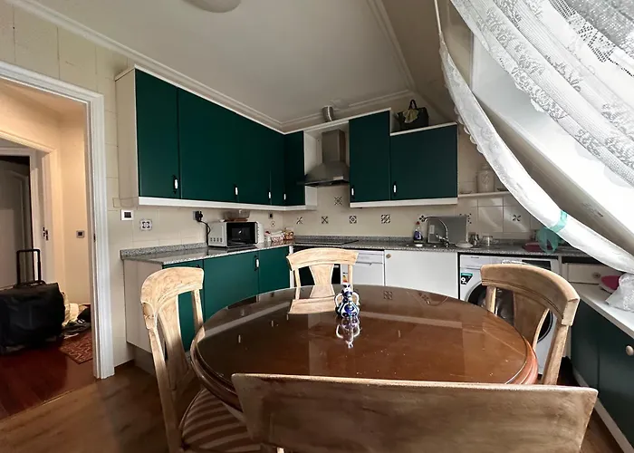 Atico Exclusivo Y Centrico En Peregrina 아파트 폰테베드라