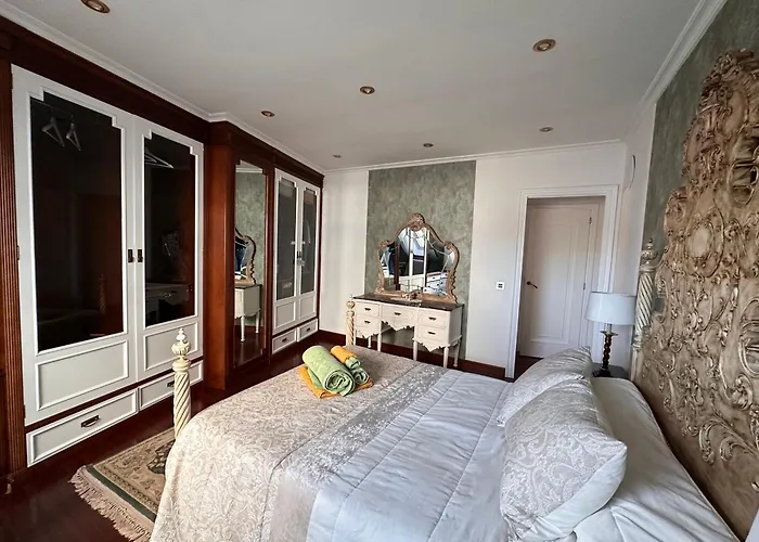 Atico Exclusivo Y Centrico En Peregrina 아파트 *